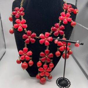 Gorgeous pink and red Statement necklace with cat eye stud earrings